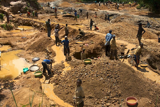 Miners Back Nigerian Govt’s Clampdown On Illegal mining