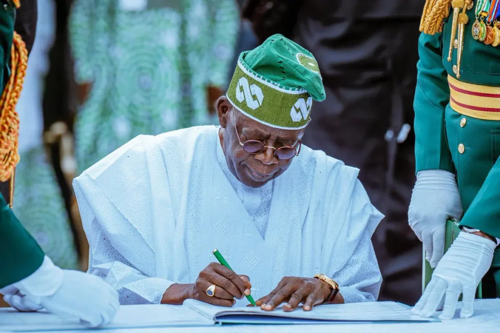 Tinubu Orders Cuts In Ministers’ Convoys, Aides