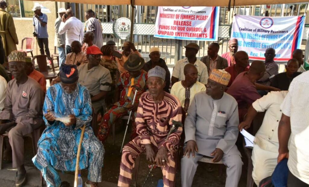 Military Retirees Halt Activities at Ministry of Finance, Protest Against Unpaid Entitlements