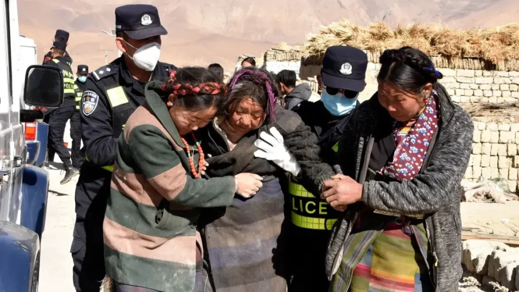 Search Goes Into Night For Survivors Of Tibet Quake