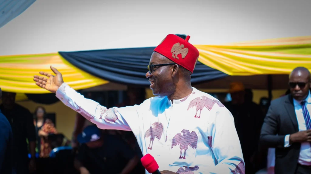 Soludo Welcomes PDP Defectors to APGA