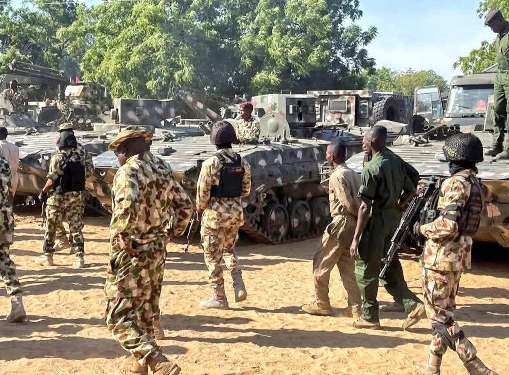 Soldiers Rescue Two Kidnapped Victims, Intercept Gun Runner