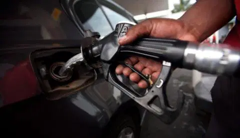 FG Orders Marketers To Reduce Fuel Price