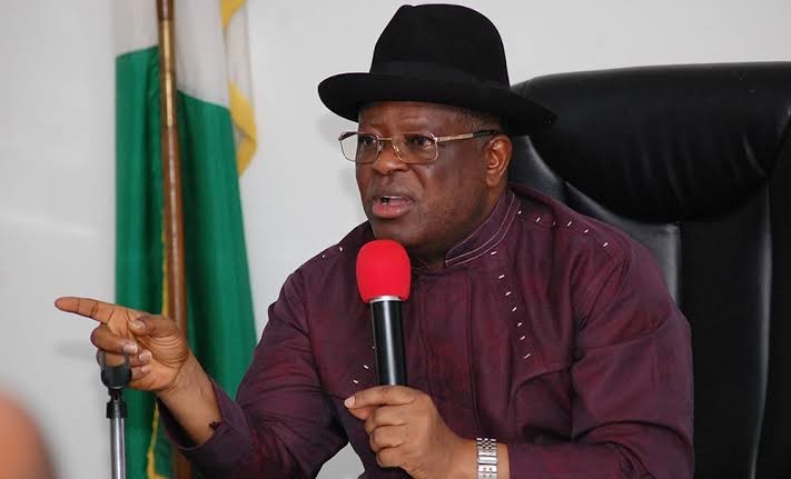 Vandalism: FG To Engage Guards to Protect Abuja-Kaduna Highway Infrastructure — Umahi