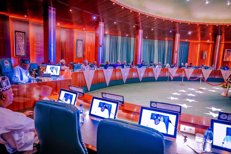 Ebola: FG rules out ban on large gatherings, cuts foreign delegations